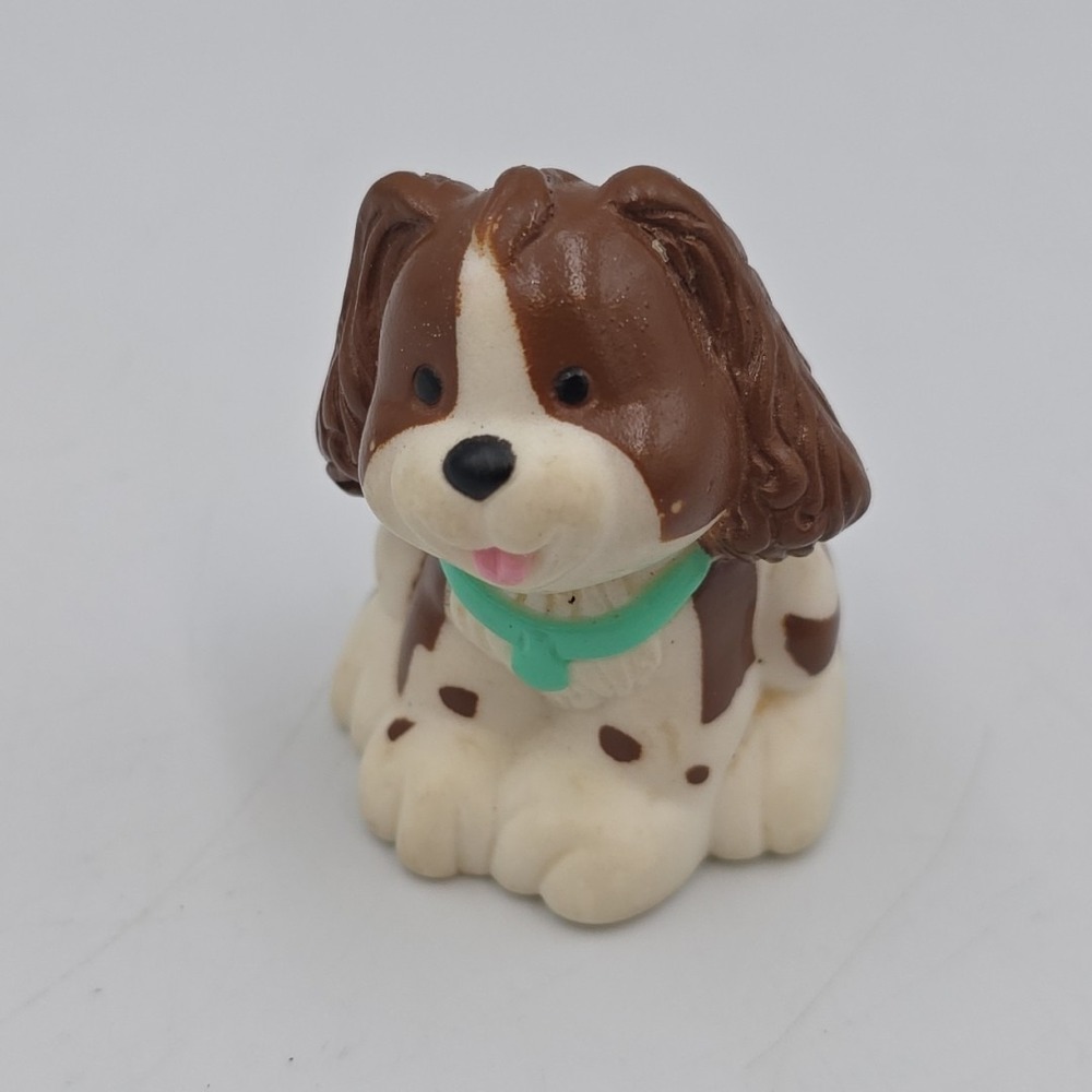 Fisher Price Loving Family Dollhouse Spotted Cocker Spaniel Brown White Puppy Do